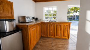 honeymoon kitchen (1)